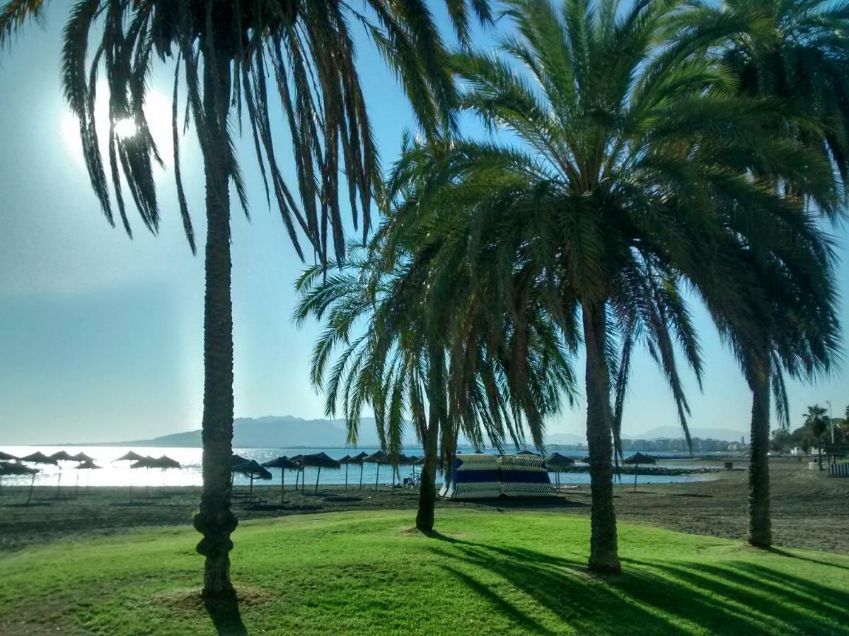 Apartamento Pedregalejo Playa マラガ エクステリア 写真